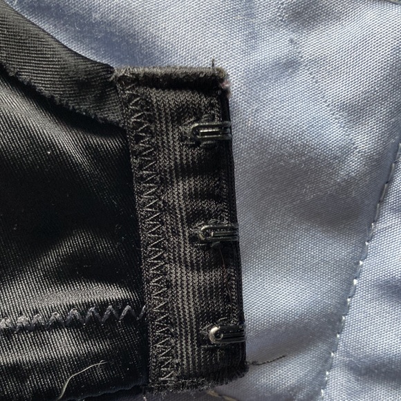 3/$18 Bali 36D Underwire Bra - Picture 3 of 4